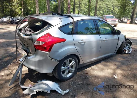 2014 Ford Focus Se z USA, uszkodzony, nr VIN 1FADP3K28EL276273